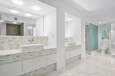 11 Island Ave #2107, Miami Beach, FL 33139 - Photo 30