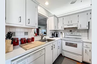 5001 NW 34th St #205, Lauderdale Lakes, FL 33319 - Photo 16