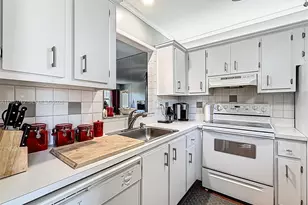 5001 NW 34th St, Lauderdale Lakes, FL 33319 - Photo 16