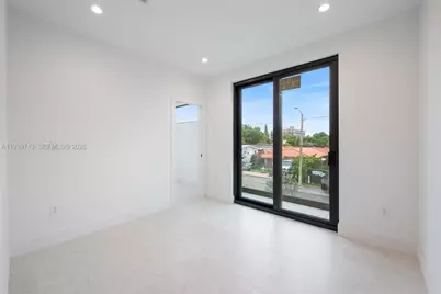 2939 SW 21st St, Miami, FL 33145 - Photo 20