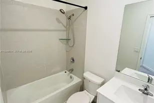 2617 SE 10th St, Homestead, FL 33035 - Photo 8