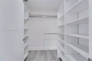 3340 NE 190th St, Aventura, FL 33180 - Photo 10