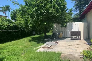 15020 NE 6th Pl, Miami, FL 33161 - Photo 24