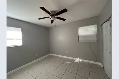 15020 NE 6th Pl #15020, Miami, FL 33161 - Photo 12