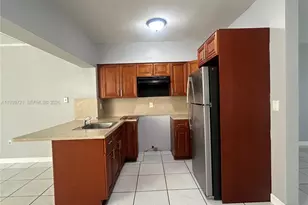 15020 NE 6th Pl, Miami, FL 33161 - Photo 8