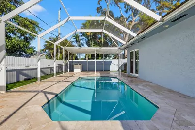 2410 Gulfstream Dr, Miramar, FL 33023 - Photo 34