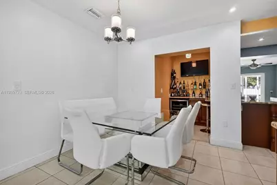 2410 Gulfstream Dr, Miramar, FL 33023 - Photo 12