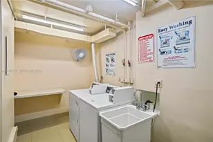 2101 Atlantic Shores Blvd, Hallandale Beach, FL 33009 - Photo 32