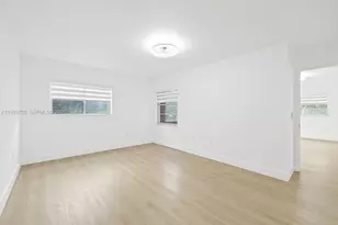 13105 SW 16th Ct, Pembroke Pines, FL 33027 - Photo 16