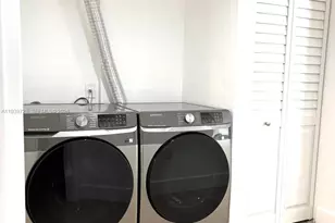 13105 SW 16th Ct, Pembroke Pines, FL 33027 - Photo 26