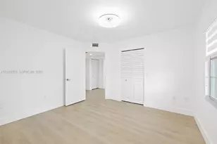 13105 SW 16th Ct, Pembroke Pines, FL 33027 - Photo 22