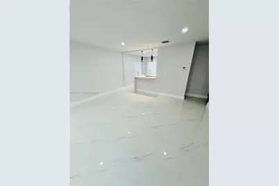 1649 NE 30th Ct, Pompano Beach, FL 33064 - Photo 6