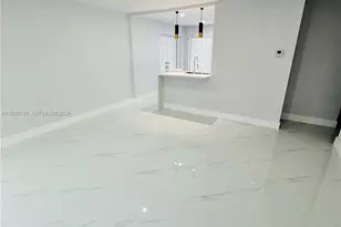 1649 NE 30th Ct, Pompano Beach, FL 33064 - Photo 6