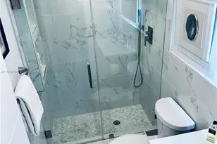 1740 NW N River Dr, Miami, FL 33125 - Photo 18