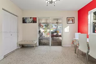 325 SE 9th Ave, Hialeah, FL 33010 - Photo 14