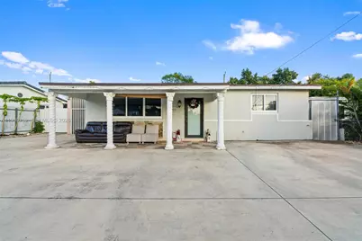 325 SE 9th Ave, Hialeah, FL 33010 - Photo 4