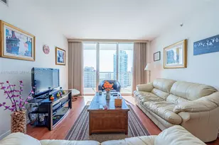 335 S Biscayne Blvd, Miami, FL 33131 - Photo 22