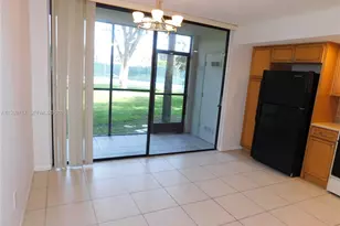 8015 SW 107th Ave, Miami, FL 33173 - Photo 4