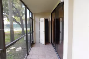 8015 SW 107th Ave, Miami, FL 33173 - Photo 8