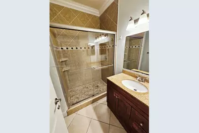 2151 NW 96 Terr #15L, Pembroke Pines, FL 33024 - Photo 6