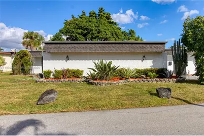 4806 Banyan Ln, Tamarac, FL 33319 - Photo 30