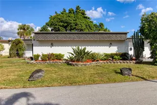 4806 Banyan Ln, Tamarac, FL 33319 - Photo 30