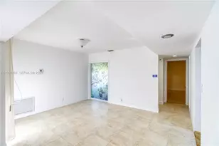 4806 Banyan Ln, Tamarac, FL 33319 - Photo 32