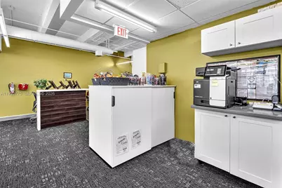 1680 Michigan Ave, Miami Beach, FL 33139 - Photo 20