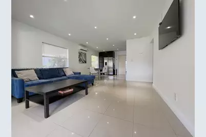 2539 Thomas St, Hollywood, FL 33020 - Photo 2