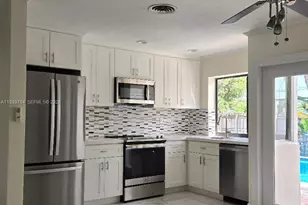 3909 NW 17th Terrace, Oakland Park, FL 33309 - Photo 6