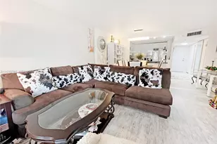 2801 NE 183rd St, Aventura, FL 33160 - Photo 12