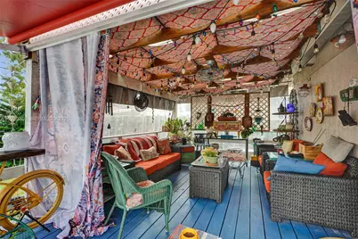 3030 NW 5th St, Miami, FL 33125 - Photo 20