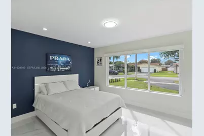 4901 Grant St, Hollywood, FL 33021 - Photo 8