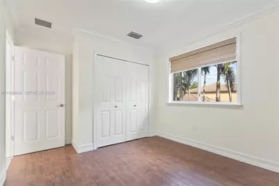 11071 NW 47th Ln, Doral, FL 33178 - Photo 22