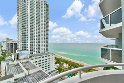 6301 Collins Ave #1907, Miami Beach, FL 33141 - Photo 16
