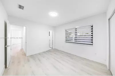 2250 NW 95th St, Miami, FL 33147 - Photo 18