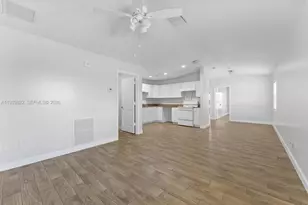 56 W 12th St, Riviera Beach, FL 33404 - Photo 20