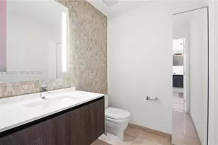 88 SW 7th St, Miami, FL 33130 - Photo 20
