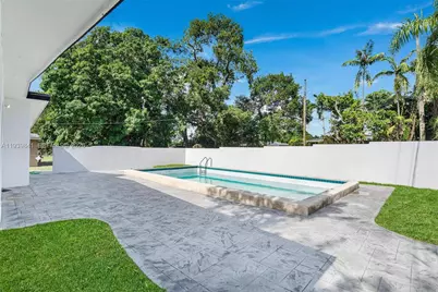 2115 NW 129th St, Miami, FL 33167 - Photo 36