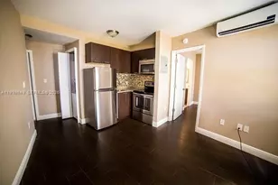 500 SW 9th Ave, Miami, FL 33130 - Photo 2