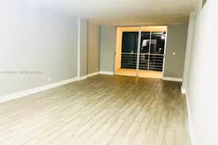 3660 NE 166th St, North Miami Beach, FL 33160 - Photo 8