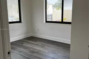 650 83rd St, Miami Beach, FL 33141 - Photo 36