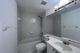 17350 NW 67th Ave, Hialeah, FL 33015 - Photo 8