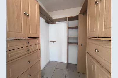 17350 NW 67th Ave #301, Hialeah, FL 33015 - Photo 6