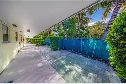 1008 18th Ave N, Lake Worth, FL 33460 - Photo 6