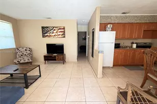 212 SW 2nd Terrace, Dania Beach, FL 33004 - Photo 2