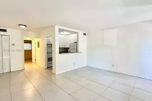 42 SW 14th St, Dania Beach, FL 33004 - Photo 6