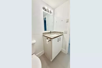 42 SW 14th St #203, Dania Beach, FL 33004 - Photo 14
