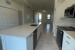 7915 NW 104th Ave, Doral, FL 33178 - Photo 6