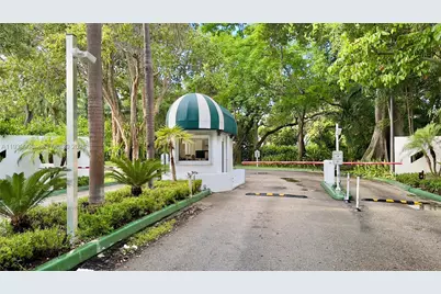 770 NE 69th St #6F, Miami, FL 33138 - Photo 22